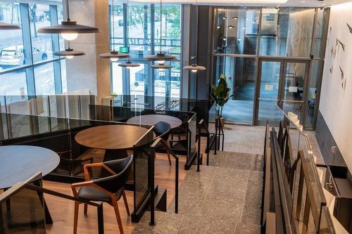 Reception area - 2405-1180 Rue De Bleury, Montréal (Ville-Marie), QC - Indoor Photo Showing Dining Room