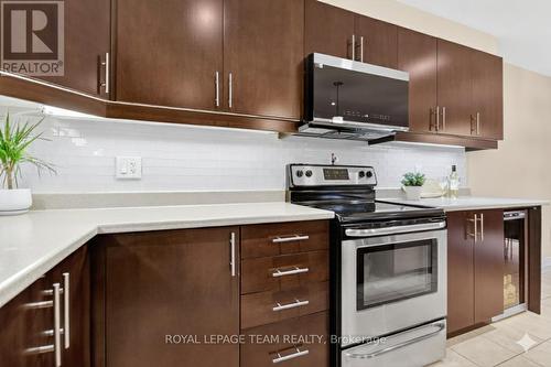 317 Gallantry Way, Ottawa, ON - Indoor Photo Showing Kitchen