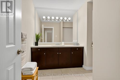 317 Gallantry Way, Ottawa, ON - Indoor Photo Showing Bathroom