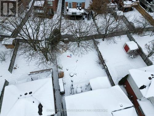 39 Endeavour Drive, Cambridge, ON - Outdoor