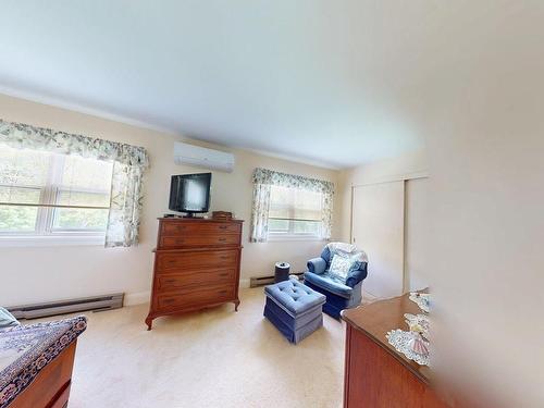 3 20 Connaught Avenue, Middleton, NS 