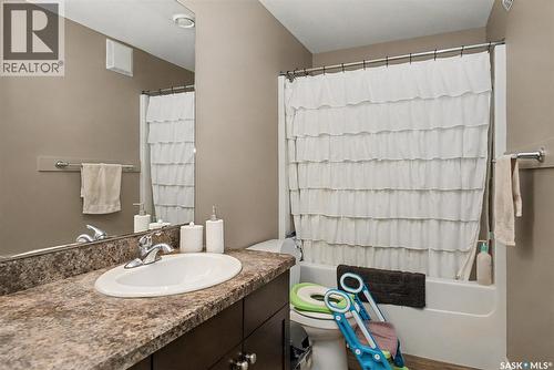 159 Osler Street, Regina, SK - Indoor Photo Showing Bathroom