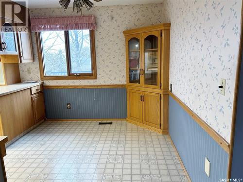 401 Brock Crescent, Saskatoon, SK - Indoor