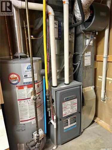 401 Brock Crescent, Saskatoon, SK - Indoor Photo Showing Basement