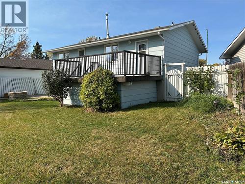401 Brock Crescent, Saskatoon, SK - Outdoor With Deck Patio Veranda