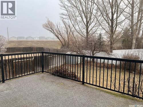 401 Brock Crescent, Saskatoon, SK - Outdoor