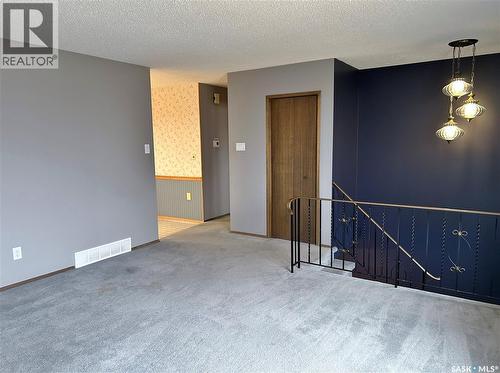 401 Brock Crescent, Saskatoon, SK - Indoor Photo Showing Other Room
