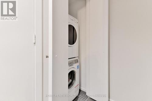 3301 - 5 St. Joseph Street, Toronto, ON - Indoor Photo Showing Laundry Room