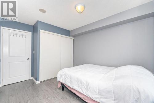 17K - 8 Rosebank Drive, Toronto, ON - Indoor Photo Showing Bedroom