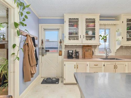 12 Adelaide Avenue, Halifax, NS 