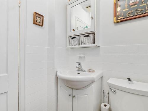 12 Adelaide Avenue, Halifax, NS 