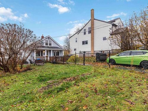 12 Adelaide Avenue, Halifax, NS 