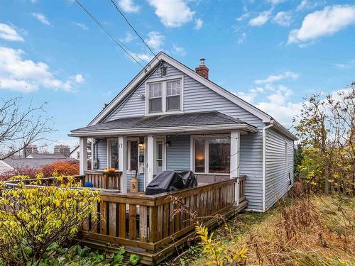 12 Adelaide Avenue, Halifax, NS 