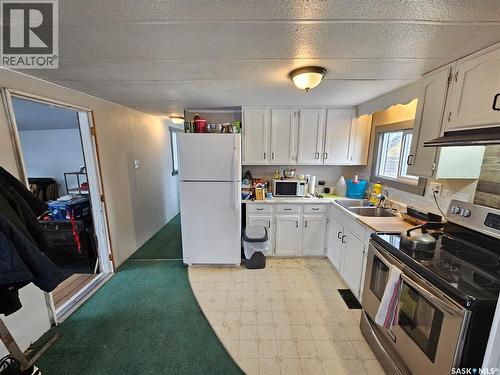 702 Railway Avenue, Arcola, SK 