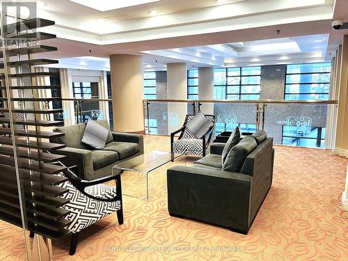 406 - 1001 Bay Street, Toronto (Bay Street Corridor), ON - Indoor