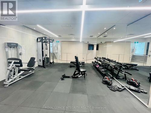 406 - 1001 Bay Street, Toronto (Bay Street Corridor), ON - Indoor Photo Showing Gym Room