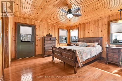 3280 Burnstown Road, Horton, ON - Indoor Photo Showing Bedroom
