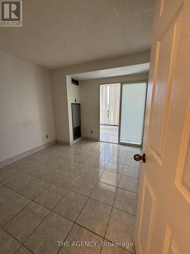 1104 - 1155 Bough Beeches Boulevard, Mississauga, ON - Indoor Photo Showing Other Room