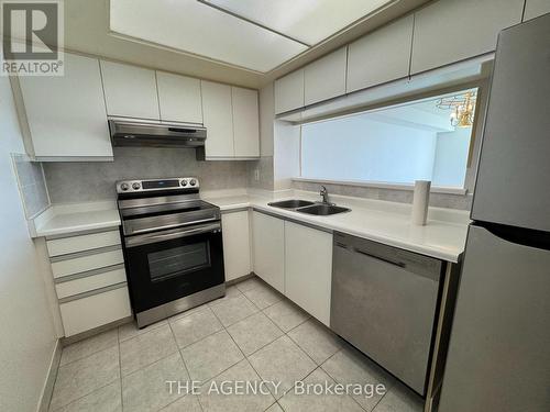 1104 - 1155 Bough Beeches Boulevard, Mississauga, ON - Indoor Photo Showing Kitchen With Double Sink