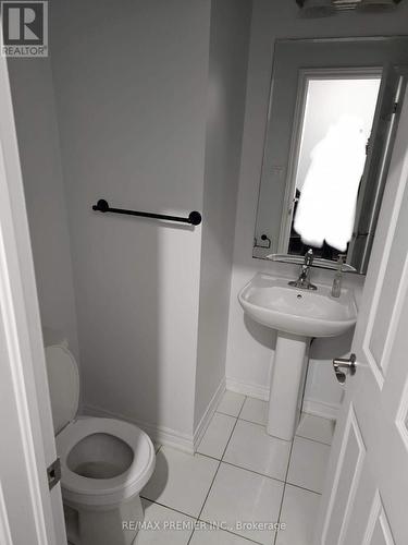 51 Mullholland Avenue, Cambridge, ON - Indoor Photo Showing Bathroom