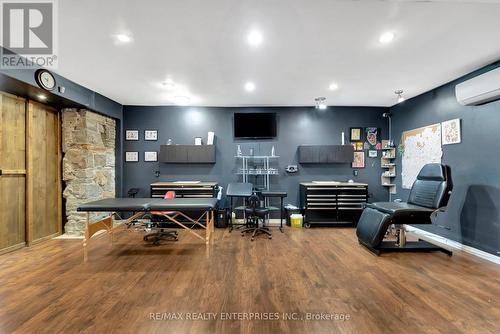 156 James Street S, Hamilton, ON 