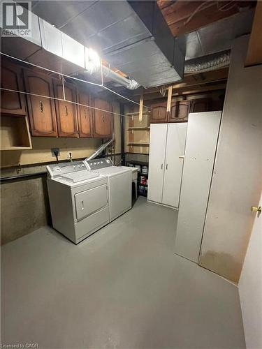 106 Cornerbrook Crescent, Waterloo, ON - Indoor Photo Showing Laundry Room