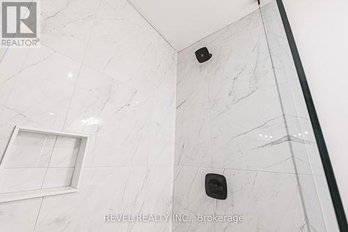 1127 Main Street E, Hamilton, ON 