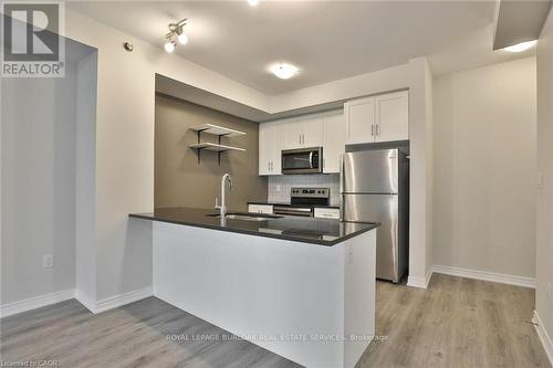 23 - 288 Glover Road, Hamilton, ON - Indoor Photo Showing Kitchen With Stainless Steel Kitchen