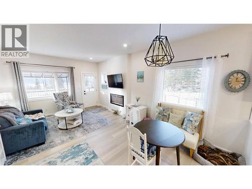 4820 Ridge Road Unit# 1, Radium Hot Springs, BC - Indoor