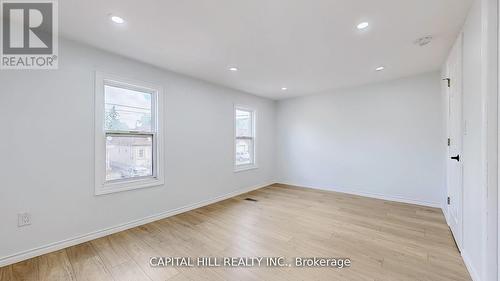 160 Picton Street E, Hamilton, ON - Indoor Photo Showing Other Room