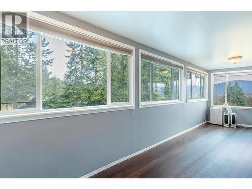 1621 Evans Road, Creston, BC - Indoor