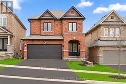 5 MUIRFIELD DRIVE  Barrie, ON L4N 5E9