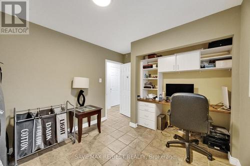 191 Franklin Street N, Kitchener, ON - Indoor Photo Showing Office