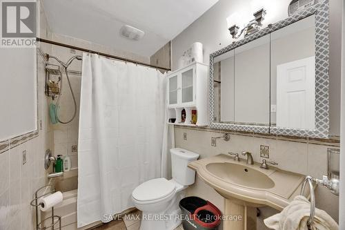 191 Franklin Street N, Kitchener, ON - Indoor Photo Showing Bathroom