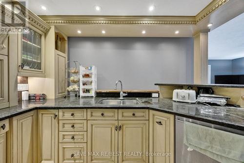 191 Franklin Street N, Kitchener, ON - Indoor Photo Showing Kitchen With Double Sink