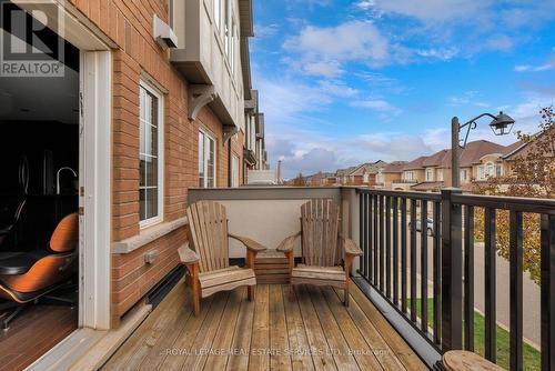 220 Sarah Cline Drive, Oakville, ON - Outdoor With Deck Patio Veranda With Exterior