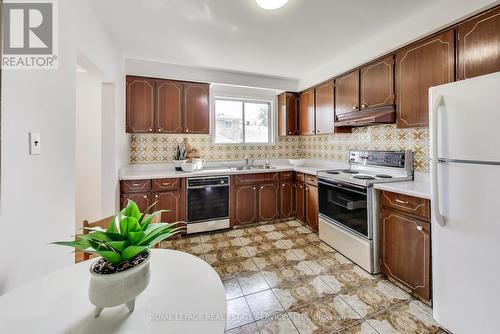 251 Driftwood Avenue, Toronto, ON - Indoor Photo Showing Kitchen With Double Sink