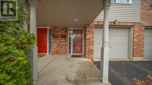 24 - 120 Dudhope Avenue, Cambridge, ON - Outdoor With Exterior