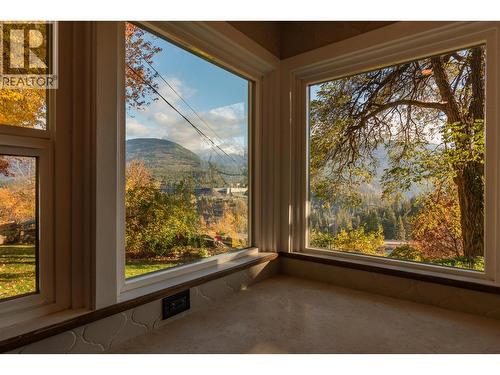 Newly renovated kitchen windows - 3175 Baker Road, South Slocan, BC - Indoor Photo Showing Other Room