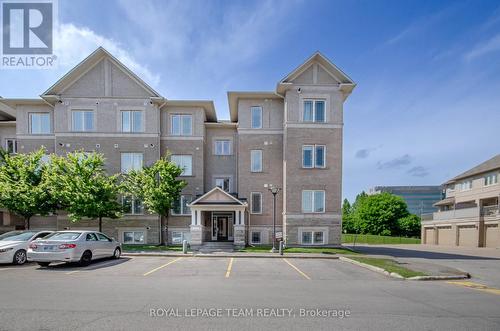 4 - 385 PASEO PRIVATE  Ottawa, ON K2G 4N7