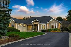 7 APPALOOSA TRAIL  Hamilton, ON L0R 1H3