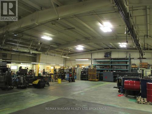 813 Cumberland Avenue, Burlington (Industrial Burlington), ON 