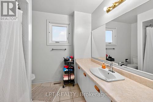 20 Burnley Place, Brampton, ON - Indoor Photo Showing Bathroom