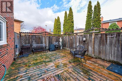 20 Burnley Place, Brampton, ON - Outdoor