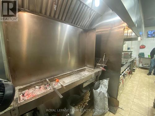 577 Gladstone Avenue, Ottawa, ON 