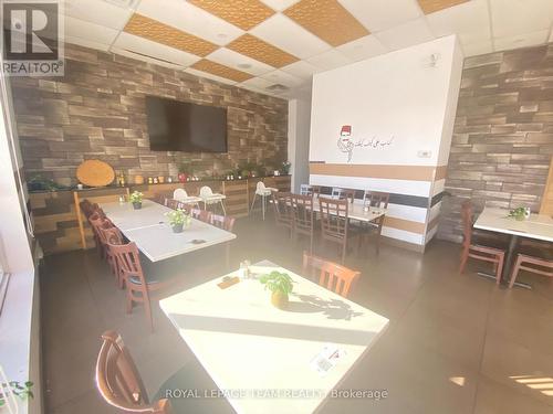 577 Gladstone Avenue, Ottawa, ON 