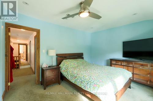 Bedroom - 30 Lawlor Top Floor Avenue, Toronto, ON - Indoor Photo Showing Bedroom