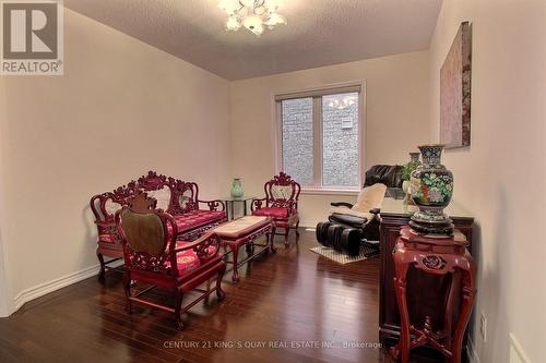 45 Chessington Avenue, East Gwillimbury, ON - Indoor Photo Showing Other Room