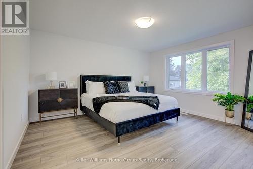 16 Nicholas Way, Guelph (Victoria North), ON - Indoor Photo Showing Bedroom