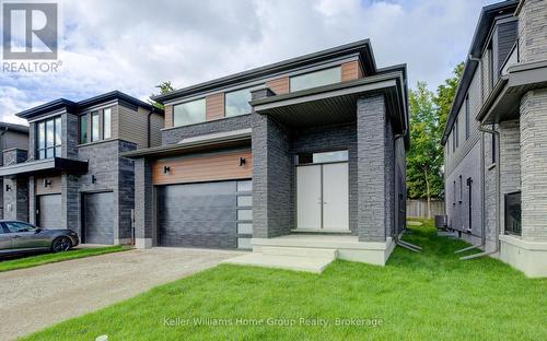 16 Nicholas Way, Guelph (Victoria North), ON - Outdoor